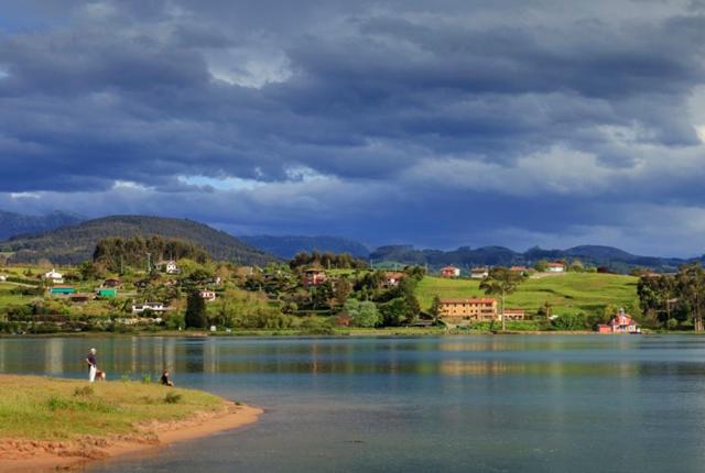 Playa Del Puntal Villaviciosa Asturias Lujo Primera Linea Playa Exterior photo